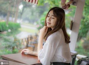 日本女孩温柔,温柔如春风，绽放东方魅力