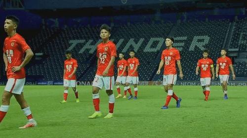 恒大 世俱杯 日本球迷,日本球迷热情助威，激情点燃赛场