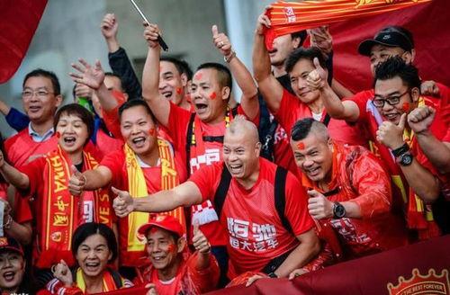 恒大 世俱杯 日本球迷,日本球迷热情助威，激情点燃赛场